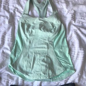 Lululemon top